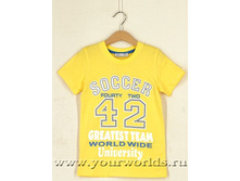 Zheltaya-futbolka-dlya-malchika-soccer-42-s-nadpisyami-watch-me-eu-1767-1-300x400.jpg