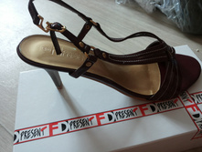 ����� ���� 700�