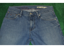 Tommy hifilger �-� 30-32