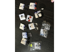 �������