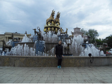 � �������