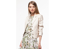 140c6ba7-b96d-11e5-87f0-00259002479e face.jpeg