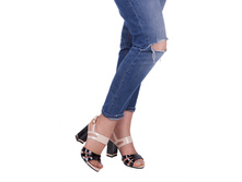 A46-A18 APRICOT BLACK+.jpg