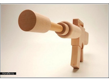 Ratata wooden machine gun4.jpg