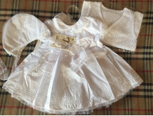 ����� ����