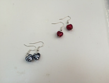 �������