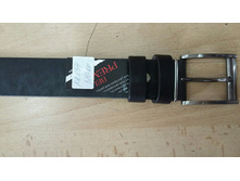 ����� ����