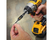 ��������� ������� Dewalt ��� ���� 25��