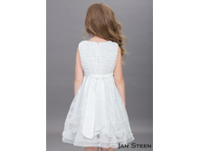 ��� ����