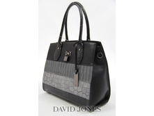 CM3032 Black.jpg