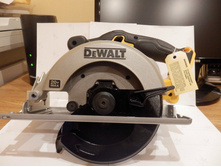 �������� ���� Dewalt DCS393