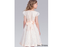 ��� ����