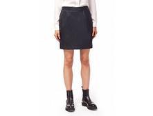 7f4b355e-0f73-11e5-bb0f-00259002479e face.jpeg