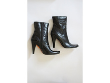 11.JPG Donna Ricco	111 ���� 950 ���