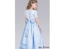 ��� ����