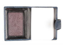 L0400106 648 blue.jpg