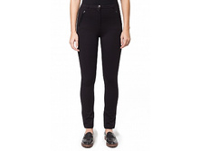 4453e3f7-303a-11e5-ad60-00259002479e face.jpeg