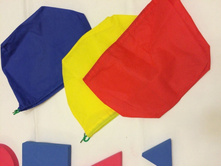 ��������� ����������� ���� VAY TOY <<�����, ����, ������>>