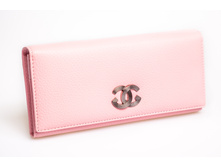 �008 ������� ������� �� ������ Chanel 450,00