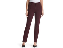 Petite Gloria Vanderbilt Amanda Classic Tapered Jeans   $19.99