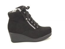 ������� ����������� Lolacandi - 2250 ���