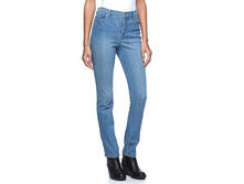 Women's Gloria Vanderbilt Amanda Classic Tapered Jeans   $19.99
