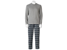 Men's Chaps 2-piece Henley & Plaid Microfleece Lounge Pants   $29.99
