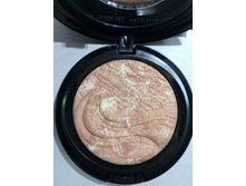 ������ ��������� MAC Extra Dimension Skinfinish ��� 7