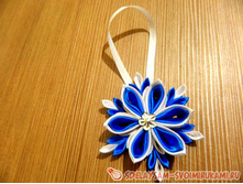 1411-novogodnyaya-snezhinka-v-tehnike-kanzashi.jpg
