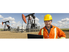 Oil-Field-Worker-Image-1-copy1.jpg