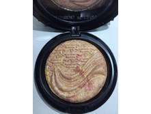 ������ ��������� MAC Extra Dimension Skinfinish ��� 5