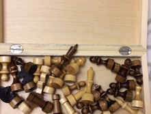 �������