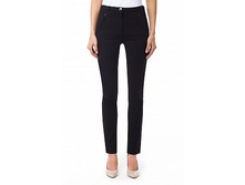 4453e3f7-303a-11e5-ad60-00259002479e face.jpeg