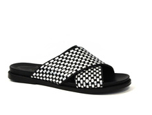 W2206-C05-5 00000043795.jpg