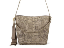 �������: 1011 ���� 9 800 �