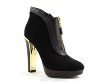 ���������� SPRING �������: 1366 / 919-57-01-106-4 �������������: ����� 2 300,00 ���.