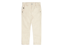 ����� � ������ ����� Akoola 122 �� 450 ���