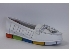 V131-Y126-5 00000043638.jpg