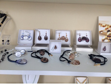 ��������� � � � � � � � �