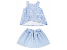 �����  � ����