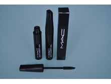 ���� Mac Haute & Naughty Lash 10ml #8063 �������