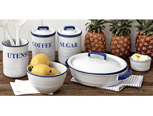 ����� "En*a*mo*ur"