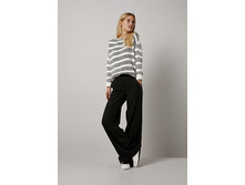 H2W 17S1 YAYA 3536-2-385x550.jpg