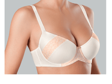 AMIRA ������ ��������� 1335,00