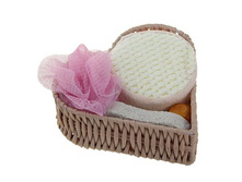 ����� ������ 4 ��������: 2 �������, �����֣�, �����, ���� ���� �����; 17 �� × 16 �� × 6,5 ��; �����, �������, ������������, ��������; � ����� 160 �������. ���.: 1813723 175.50 ���.