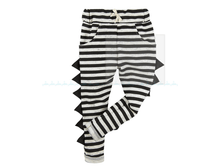 ����� ����