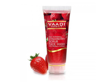 �������������� ����� ��� �������� �������� � ���������� ��������� ����� ������� (VAADI HERBALS SKIN EXFOLIATING STRAWBERRY SCRUB FACE WASH WITH MULBERRY EXTRACT), 60��