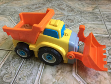 �������� � ������ "Build&Play" - 300 ���.