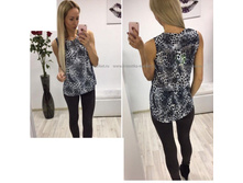 ���\�������: #10207808 ������ 520,00 ���. �������: 42-44, 44-46, 46-48 ������: 65%cotton 35%polyester ������ �������������: ������