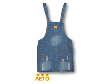 Jin LiLian 607 2.jpg